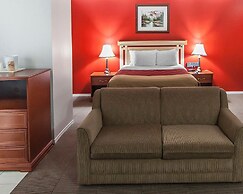 Econo Lodge Inn & Suites