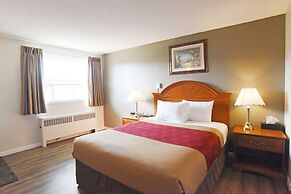 Econo Lodge Inn & Suites