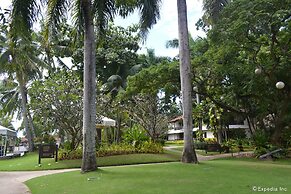 Cebu White Sands Resort and Spa