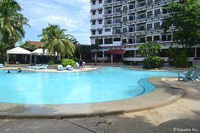 Cebu White Sands Resort and Spa
