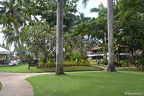 Cebu White Sands Resort and Spa