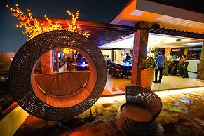 Cebu White Sands Resort and Spa