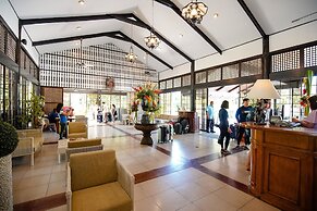 Cebu White Sands Resort and Spa