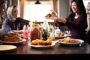 Courtyard Fort Wayne Downtown Grand Wayne Convention Center