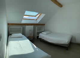 Logis Hôtel Annecy Nord / Argonay