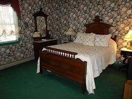 West Ridge Bed and Breakfast