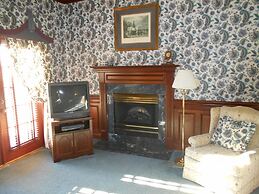 West Ridge Bed and Breakfast