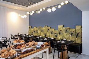 Maxim Hotel Tel Aviv