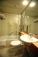 Maxim Hotel Tel Aviv