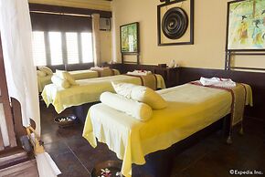 Henann Regency Resort & Spa