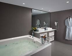 Sea Executive Suites