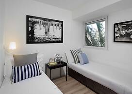 Sea Executive Suites