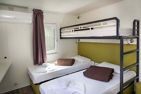 Hu Venezia Camping in Town