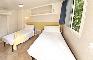 Hu Venezia Camping in Town