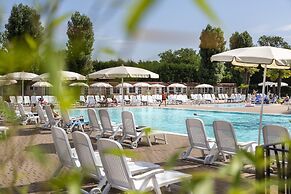 Hu Venezia Camping in Town