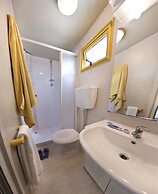 Hu Venezia Camping in Town