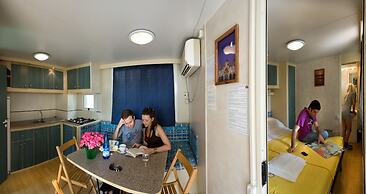 Hu Venezia Camping in Town