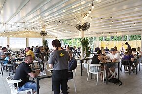 Hu Venezia Camping in Town