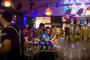 Hu Venezia Camping in Town