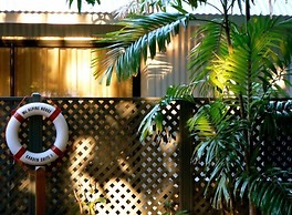 Pinctada McAlpine House