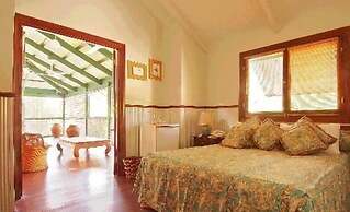 Pinctada McAlpine House