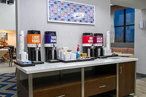 Hampton Inn & Suites Wilder