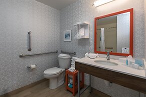 Hampton Inn & Suites Wilder