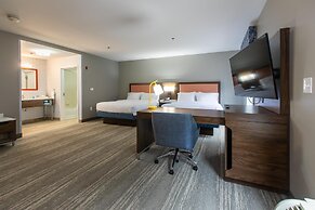 Hampton Inn & Suites Wilder