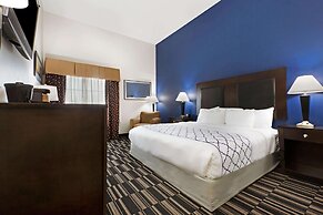 La Quinta Inn & Suites by Wyndham Alvin
