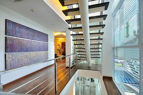 Sukhumvit Suites Hotel