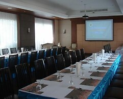 Siam Society Hotel & Resort