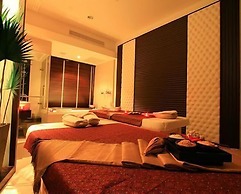 Siam Society Hotel & Resort