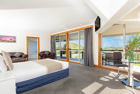 South Pacific Resort Hotel