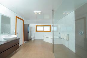 South Pacific Resort Hotel