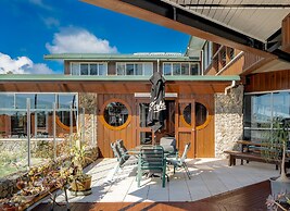 South Pacific Resort Hotel