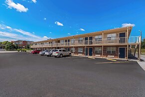 Americas Best Value Inn Athens, TN