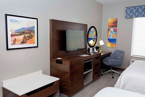 Hampton Inn & Suites Riverton
