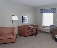 Hampton Inn & Suites Riverton