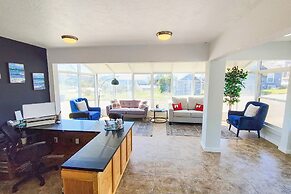 OYO Waves Hotel Newport OR - NYE Beach