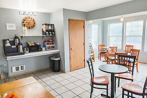 OYO Waves Hotel Newport OR - NYE Beach