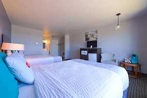 OYO Waves Hotel Newport OR - NYE Beach