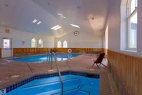 OYO Waves Hotel Newport OR - NYE Beach