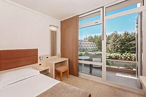 Hotel Mediteran Plava Laguna