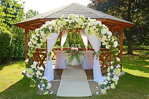 Classic Lodges - Farington Lodge