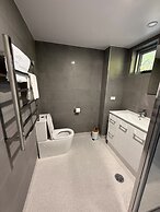 Brighton Hotel Motel