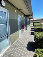 Brighton Hotel Motel