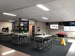 Brighton Hotel Motel