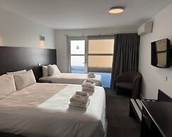 Brighton Hotel Motel