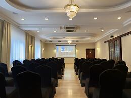 Royal Park Hotel And Spa