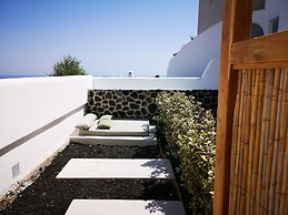 Callia Retreat Adults Only